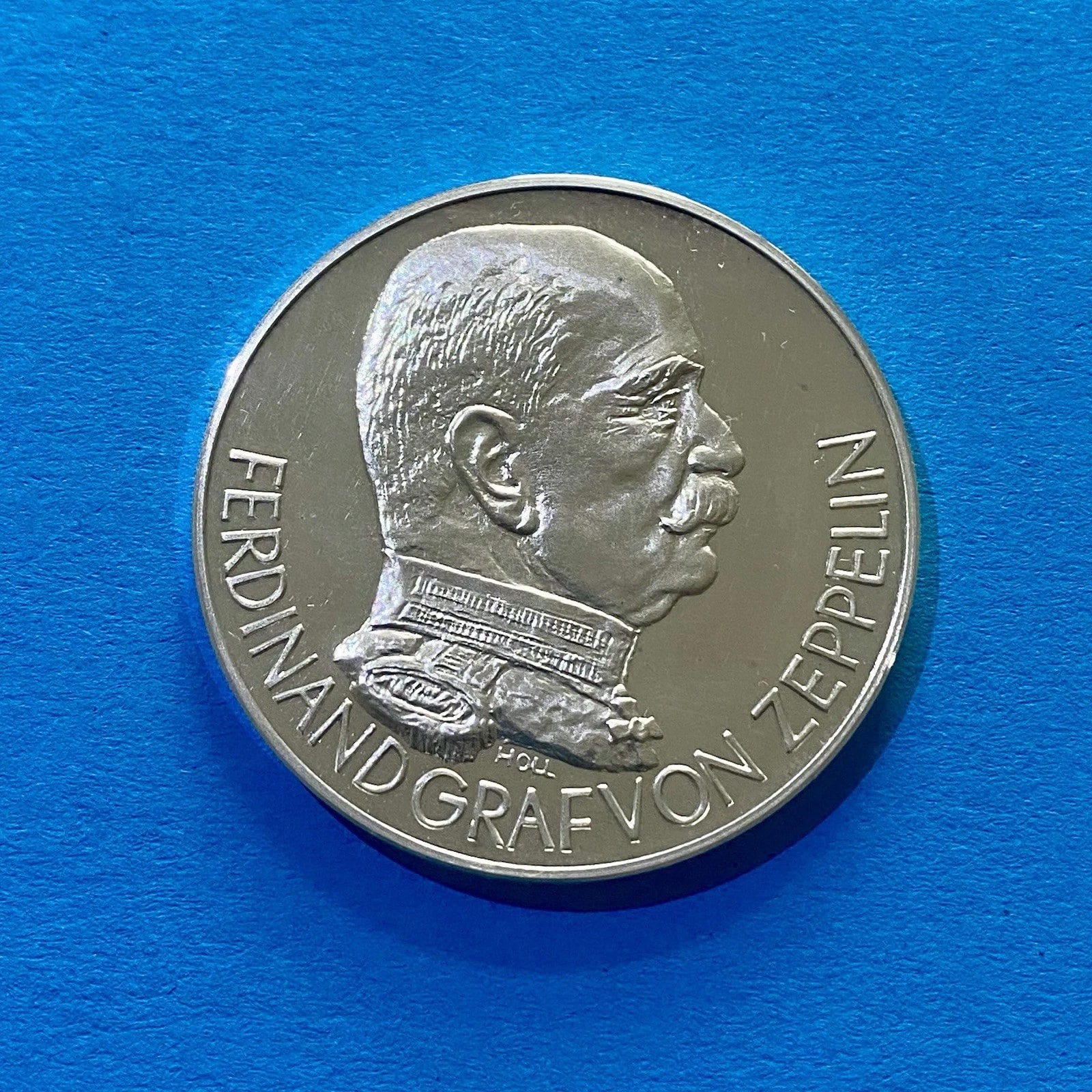 Серебряная медаль 1924 Zeppelin 1000er.25g.USA дирижабля LZ 126(Z.R. III), Германия, 1924, серебро, состояние UNC — аверс