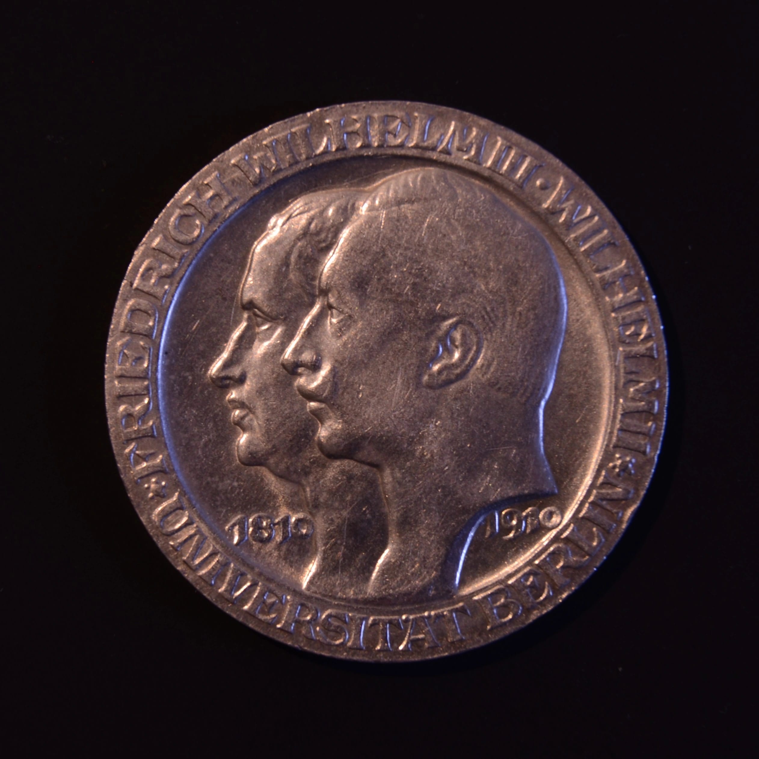 3 Mark 1910 A Berlin – 100 Jahre Universität Berlin Silbermünze Deutsches Kaiserreich, Deutsches Kaiserreich, 1910, 3 Mark, Silber, Erhaltung AU — Vorderseite